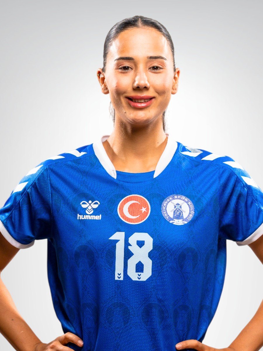 TUANA AKMAN
