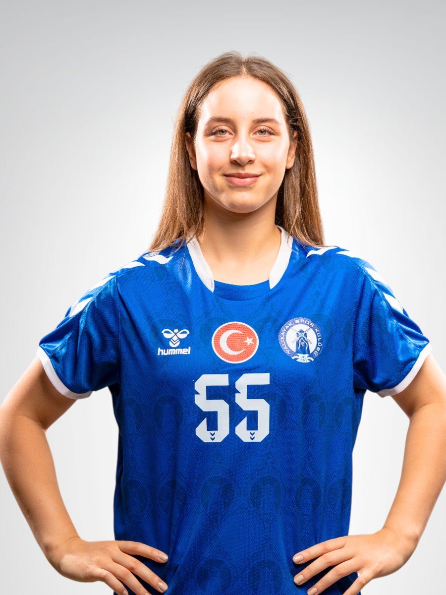 ARZU NİSA AKBULUT